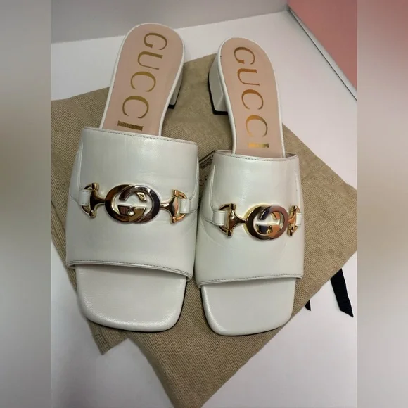 GUCCI Elegant White Slide Sandals - Picture 7 of 11